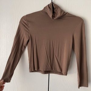 Turtleneck crop top